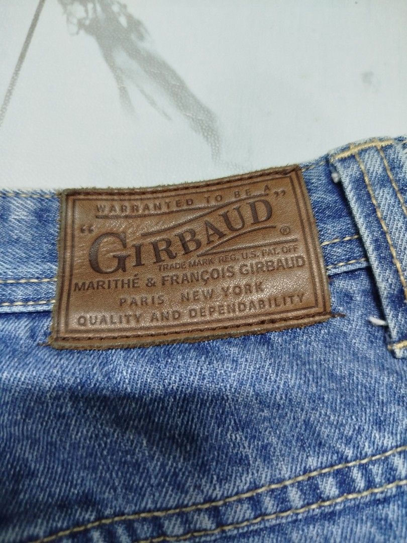 MARITHE FRANCOIS GIRBAUD DENIM JORTS (Category: Shorts) located in Bayombong. Submitted by Gentlemans_ClosEt (Listing ID 1460166056, Image 3). Description: MARITHE FRANCOIS GIRBAUD DENIM JORTS WAISTLINE: 36 LENGTH: 26 LEG OPENING: 12 EXCELLENT CONDITION NO ISSUE.