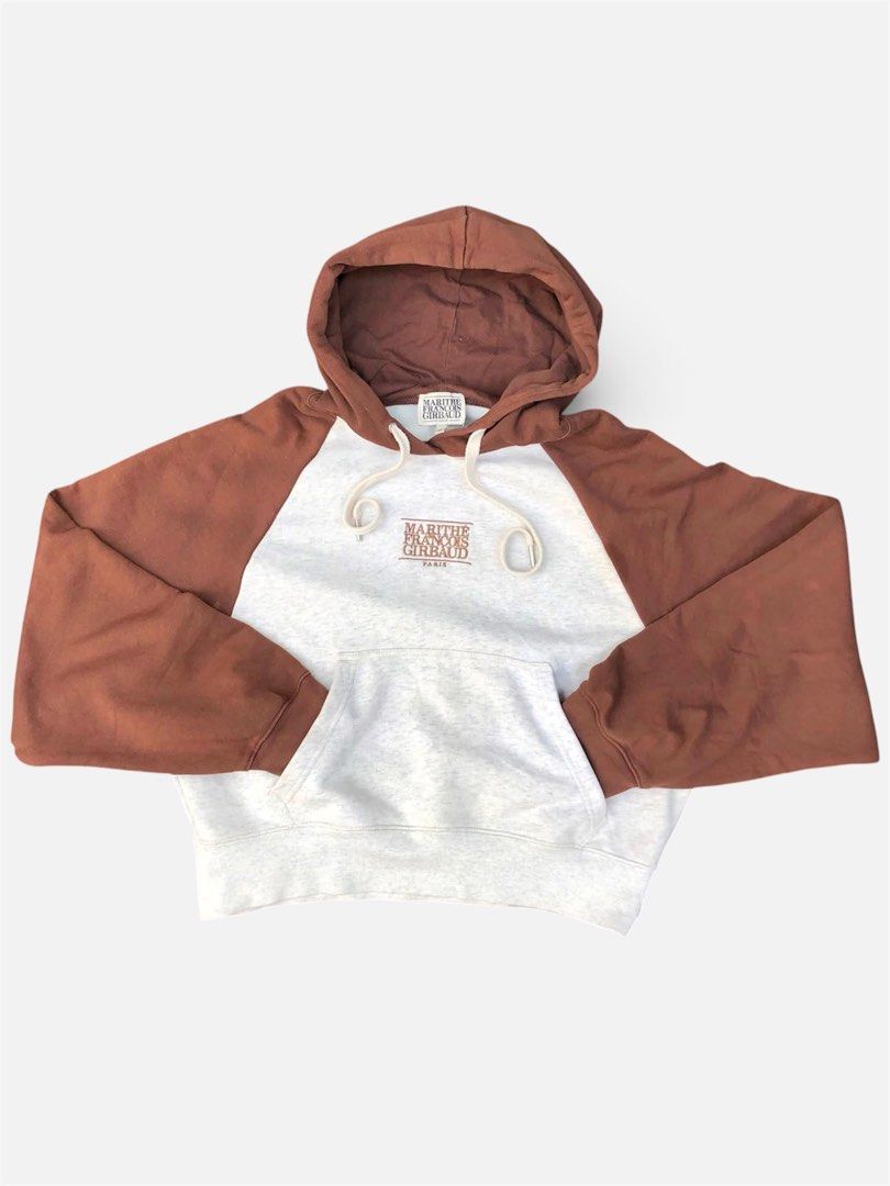 MARITHE HOODIE (Category: Coats, Jackets and Outerwear) located in Bacolod City. Submitted by truk_thrift (Listing ID 1460277387, Image 1). Description: Hoodie women’s crop-top.