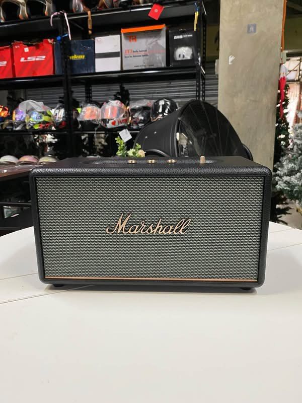 Marshall Stanmore III Bluetooth Home Speaker (Category: Soundbars, Speakers & Amplifiers) located in Antipolo. Submitted by istitikfordago (Listing ID 1460218985, Image 2). Description: - BRANDNEW Marshall Stanmore III Speaker - Classic Black Design with Gold Accents - Bluetooth and RCA Connectivity - Independent Volume, Bass, and Treble Controls - Superb Sound Quality for its Size - Ideal for Home or Office .