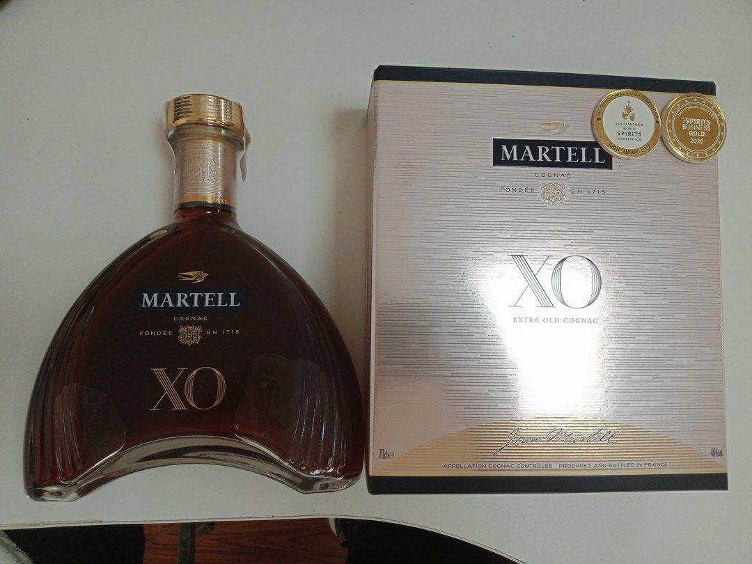 Martell XO Extra Old Cognac 1L Bottle with Box (Category: Beverages) located in Cavite. Submitted by OfficialQualityMelons (Listing ID 1460113938, Image 1). Description: - Martell XO Extra Old Cognac - Original 1L bottle - Includes presentation box - Founded in 1715 - Premium French cognac - Sealed bottle - Ideal for gifting or personal collection.