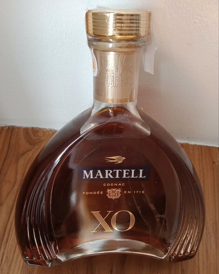 Martell XO Extra Old Cognac 1L Bottle with Box (Category: Beverages) located in Cavite. Submitted by OfficialQualityMelons (Listing ID 1460113938, Image 2). Description: - Martell XO Extra Old Cognac - Original 1L bottle - Includes presentation box - Founded in 1715 - Premium French cognac - Sealed bottle - Ideal for gifting or personal collection.