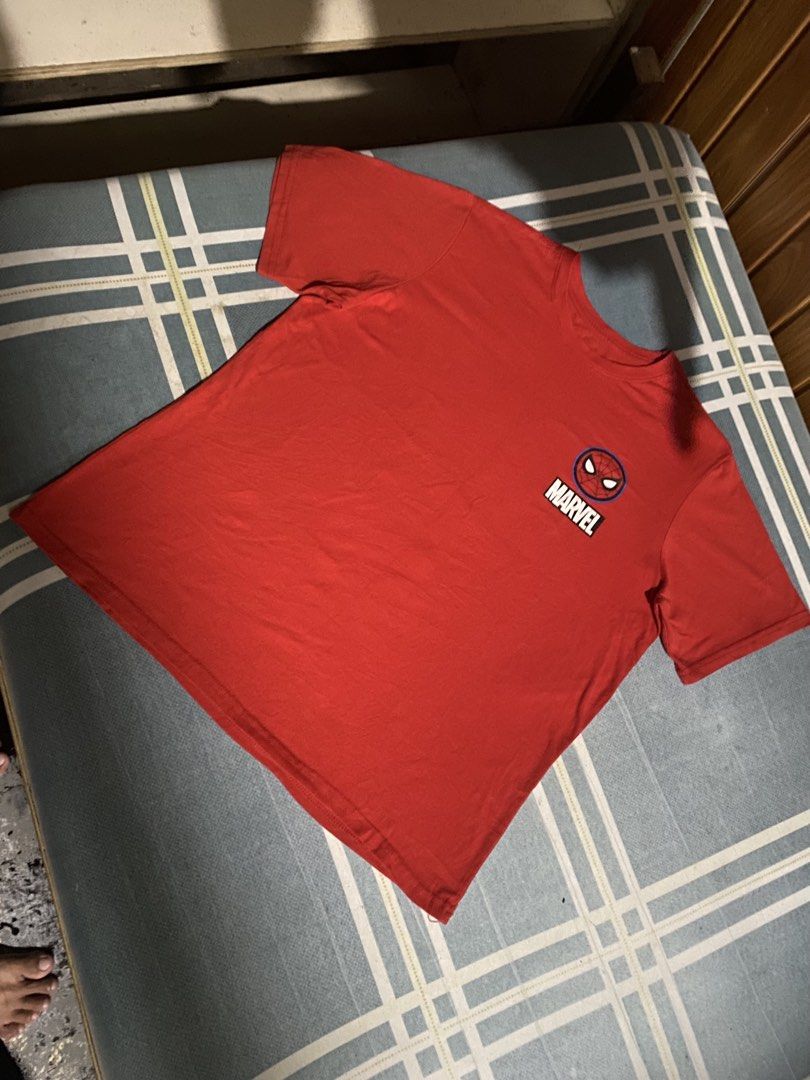 Marvel spider man tee (Category: Tshirts & Polo Shirts ) located in Manila. Submitted by rick0. (Listing ID 1460232478, Image 1). Description: Length 26 Width 21 no issues, in excellent condition 10/10 color rate need wash JNT/ LALAMOVE/ PICK UP MUNTINLUPA 📌 .
