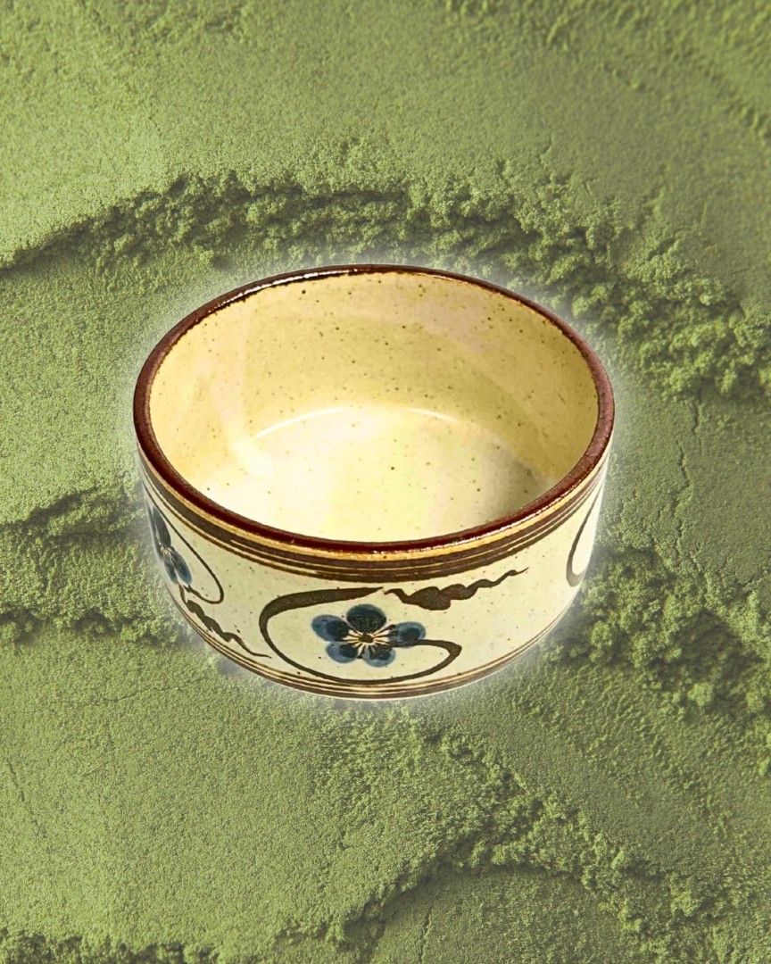 Matcha Bowl (Category: Coffee & Tea Tableware) located in Quezon City. Submitted by globalfinds.mnl (Listing ID 1460264485, Image 2). Description: Ceramic and high quality Matcha bowl or Chawan. Perfect use for matcha or hojicha lovers💕.