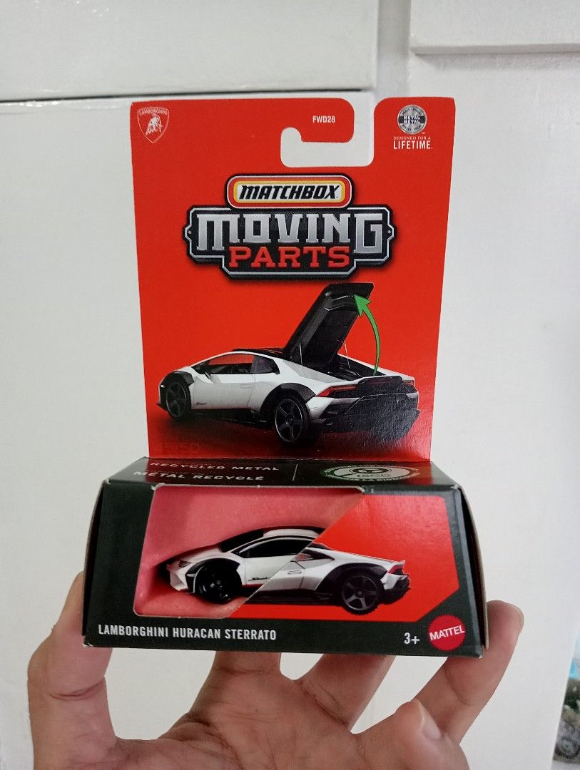 Matchbox Lamborghini Moving Parts (Category: Vehicle & Diecast Models) located in Muntinlupa City. Submitted by mcnigel84 (Listing ID 1460236399, Image 1). Description: Brand New Sealed unopened No issue.
