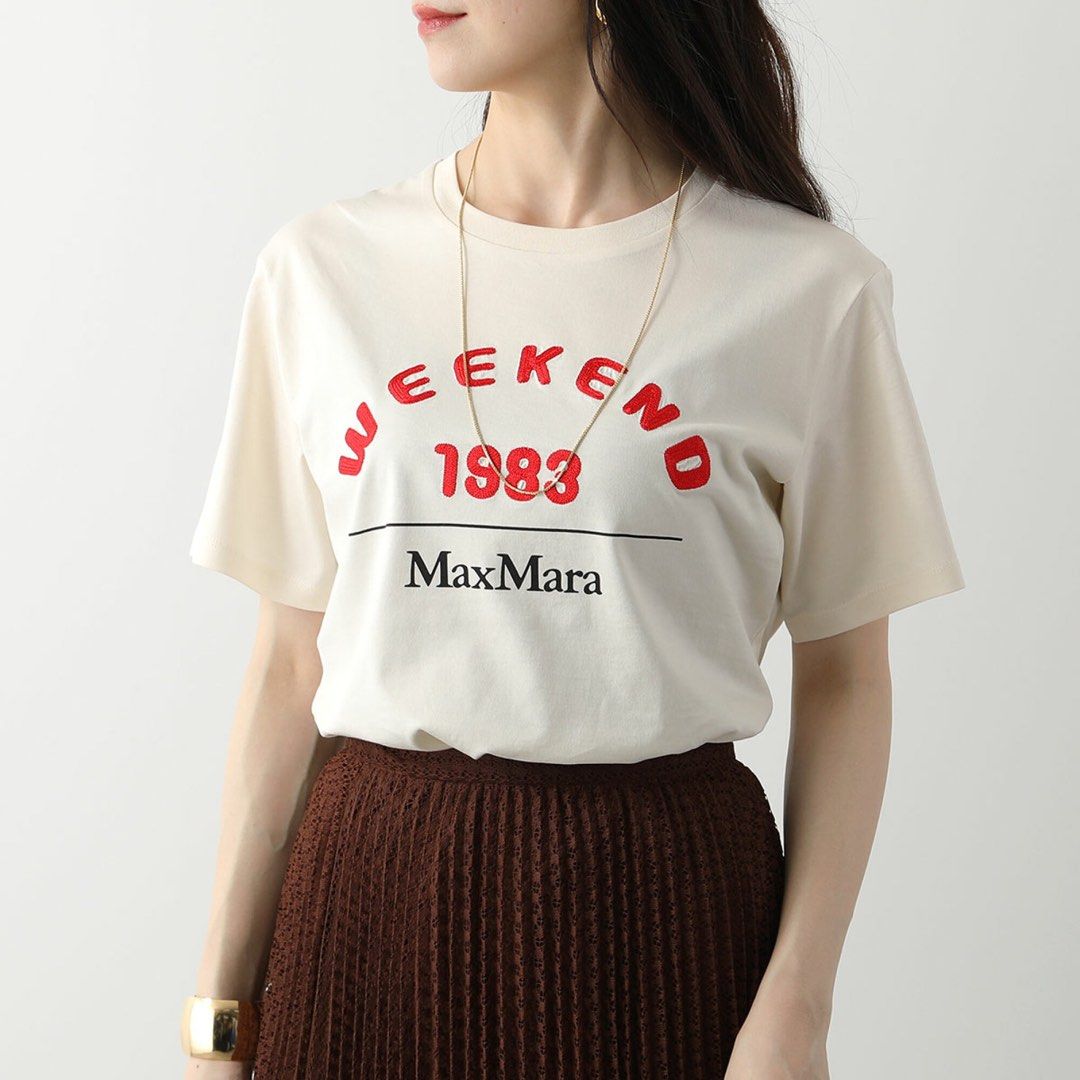 Max Mara Weekend Embroidered Shirt (Category: Shirts) located in Bacolod City. Submitted by mixedgarmzbcd (Listing ID 1460286208, Image 1). Description: •Excellent Condition •Color rate 9.5/10 •Tagged: M Width: 18 Length: 24.5 •No issue.