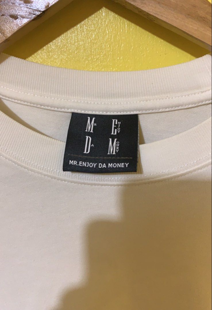 M.E.D.M (Category: Formal Shirts) located in Manila. Submitted by terry_thrift (Listing ID 1460129227, Image 3). Description: excellent condition No issue! 💥📥.