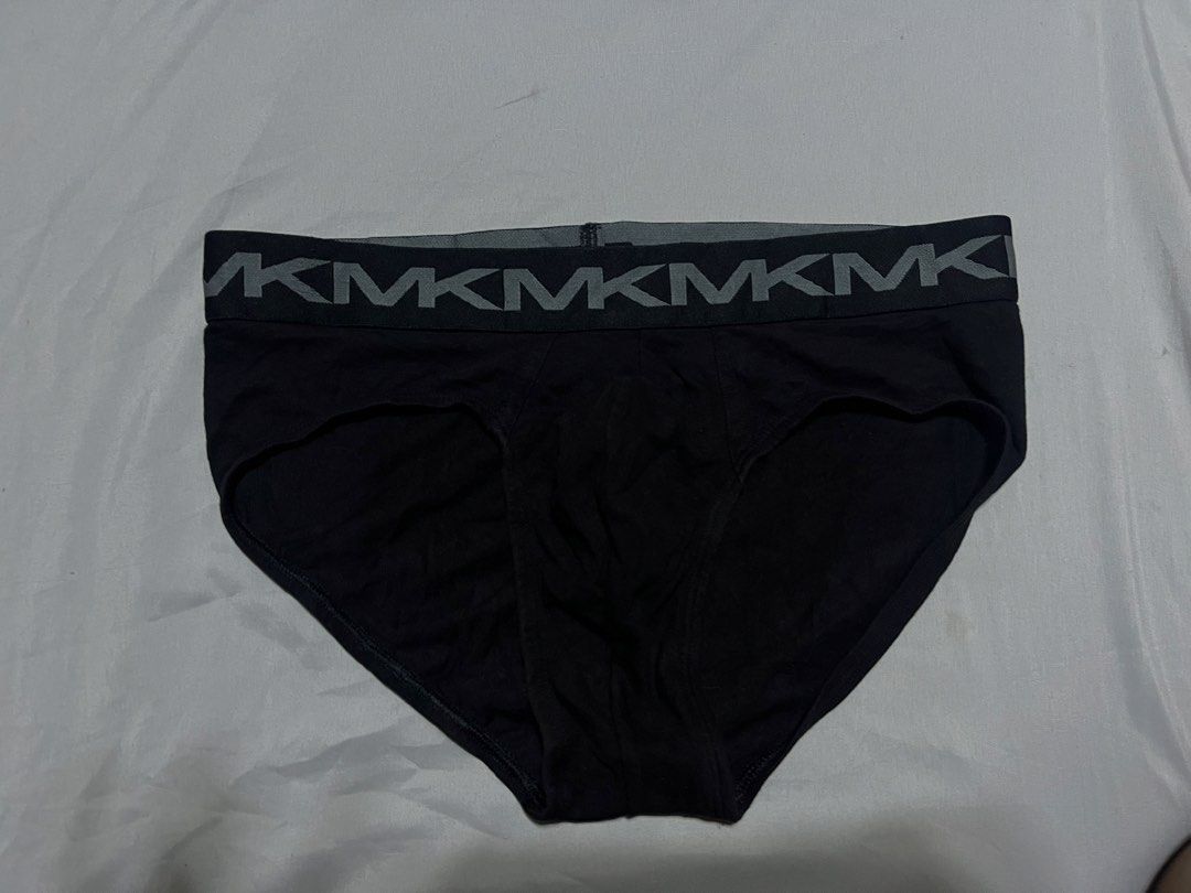 Mens brief (Category: Underwear) located in Rizal. Submitted by jpmaster_0020 (Listing ID 1460209412, Image 1). Description: MK size small 10/10 condition no issues Dm me for more info.