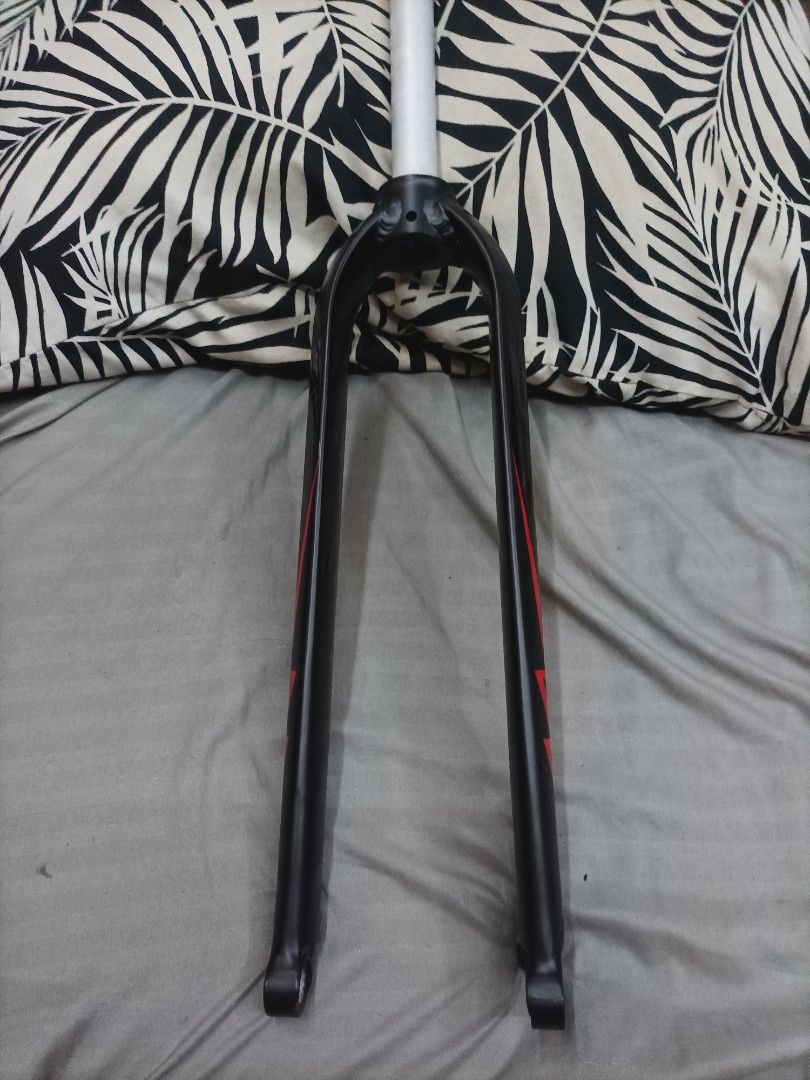 Meroca Bicycle Fork - Black Red (Category: Bicycles) located in Quezon City. Submitted by xjoelouise (Listing ID 1460108484, Image 1). Description: BRANDNEW MEROCA BOOST THRU AXLE RIGID FORK UNIVERSAL/29ER WITH AXLE AND STARNUT DISC BRAKE READY NO ISSUE 1850 ONLY QUEZON CITY LOCATION.