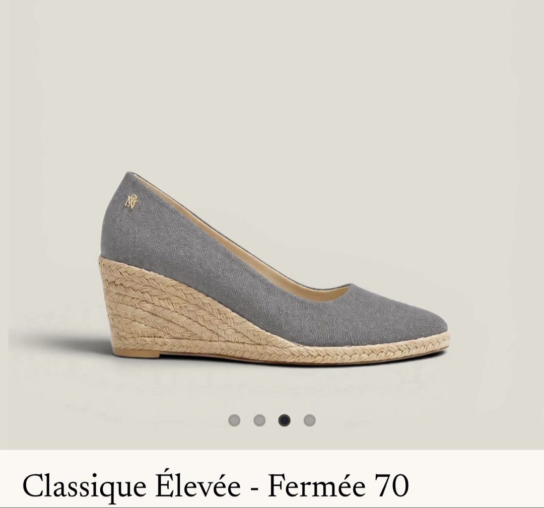 Midrab Atelier Espadrilles (Category: Wedges) located in Taguig. Submitted by muntingkahon (Listing ID 1460249598, Image 3). Description: - Style: Classique Élévée - Fermée 70 Espadrille Wedges - Color: Grey Canvas - Heel Height: 2.75 inches - Features: Cushioned insole for comfort, natural jute trim - Ideal for: Everyday wear - Original Price: P1,990.00 Size 7.5/ 24.5cm.