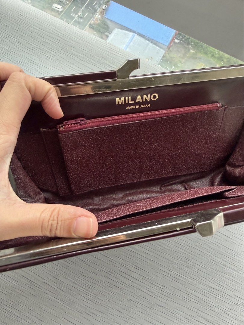 Milano Deep Burgundy Leather Clutch (Category: Clutches) located in Quezon City. Submitted by shopgood_mnl (Listing ID 1460265699, Image 3). Description: .