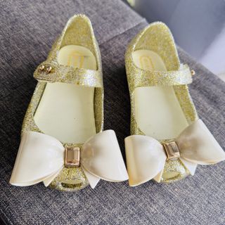 (Category: ) located in . Submitted by shop__dnce (Listing ID 1460161686, Image 1). Description: .