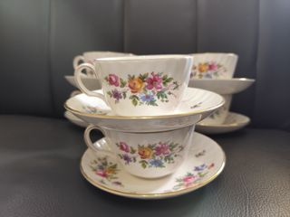 (Category: ) located in . Submitted by thriftteata (Listing ID 1460302248, Image 1). Description: .