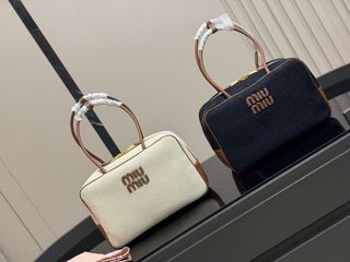 （分類：）位於 。 由 ok-shop 提交（商品編號 1460152420，圖片 1）。簡介： 。