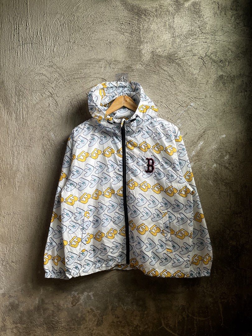 MLB EMBROIDERED AOP WINDBREAKER (Category: Hoodies) located in Cagayan de Oro. Submitted by rewornthriftph (Listing ID 1460128949, Image 1). Description: width: 23 length: 25.5 BOXY medium | FITS also on small Color rate: 9.5/10 Issue: NONE In EXCELLENT Condition See details and reference on slides Payment Methods: GCASH/JNT PLS MANAGE YOUR EXPECTATIONS. THRIFT ITEMS, NO CANCELLATION ₱600.