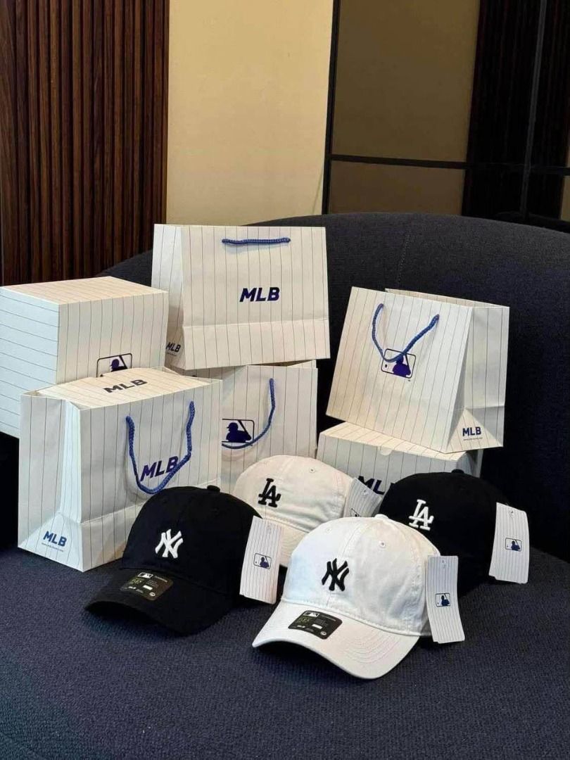 MLB New York Yankees & LA Dodgers Baseball Caps (Category: Caps & Hats) located in Manila. Submitted by curated.totes (Listing ID 1460282919, Image 1). Description: ᴘʀᴇᴍɪᴜᴍ ᴍŁʙ ᴄᴀᴘꜱ 🧢 ᴡɪᴛʜ ʙᴏx & ᴘᴀᴘᴇʀʙᴀɢ! ᴍᴀʀᴋᴅᴏᴡɴ ᴘʀɪᴄᴇ ‼️ ʟɪᴍɪᴛᴇᴅ ꜱᴛᴏᴄᴋꜱ ᴏɴʟʏ! ꜱʀᴘ: 850 ᴅᴍ ᴛᴏ ᴏʀᴅᴇʀ!.