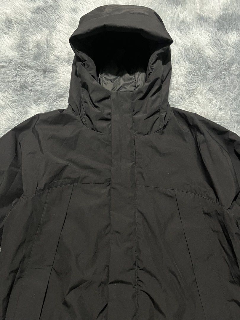 Muji Warm Padded Lightweight Puffer (Category: Coats, Jackets and Outerwear) located in Sasmuan (Sexmoan). Submitted by winterclothes.ph (Listing ID 1460163921, Image 3). Description: Muji Warm Padded Lightweight Puffer Jacket L on tag Width 24 Length 27 - b30 Excellent Condition 1450.