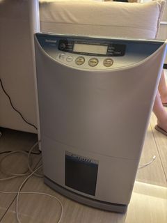 （分類：）位於 。 由 qqqqwop 提交（商品編號 1460251584，圖片 1）。簡介： 。