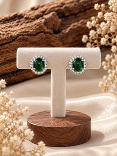 (Category: ) located in . Submitted by acatelier (Listing ID 1460172898, Image 1). Description: .