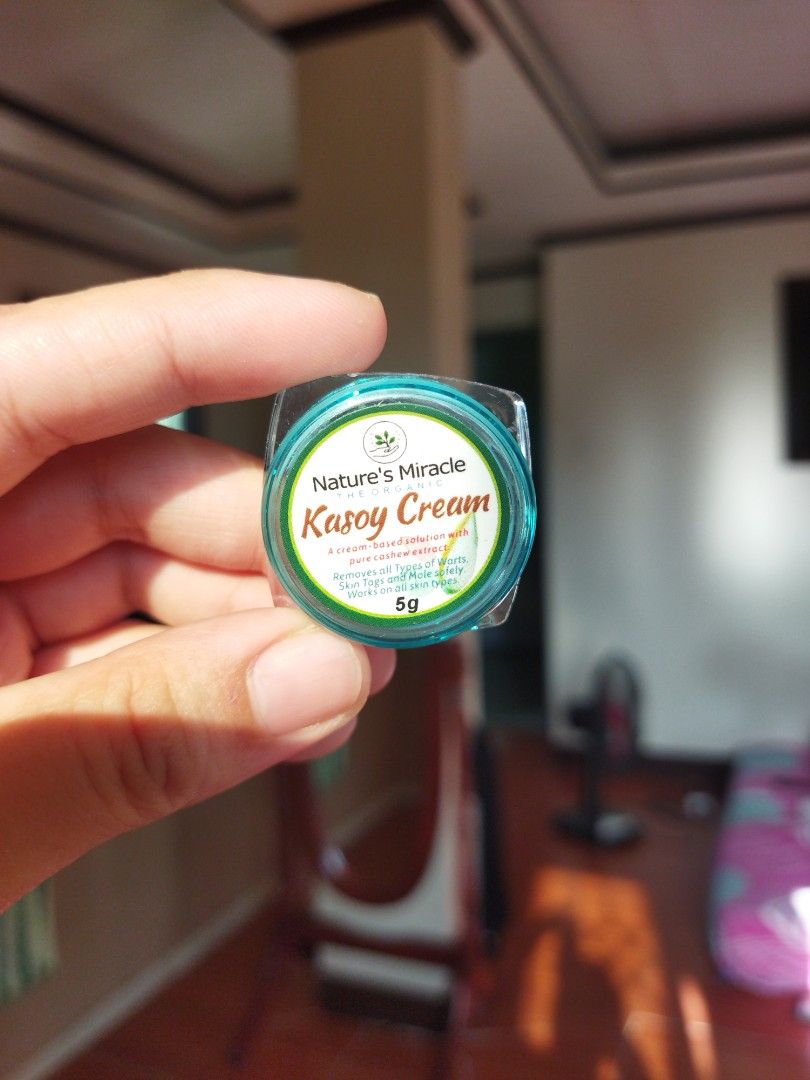 Nature's Miracle Kasoy Cream Scarless (Category: Face Care) located in Oas. Submitted by ali_shop_assorted_item (Listing ID 1460162301, Image 2). Description: New and Unsealed/ Unused Items from Unclaimed parcels mystery sack NO COD ❗ For shipping: JNT courier For pick up/meet up: Calzada Oas Albay.