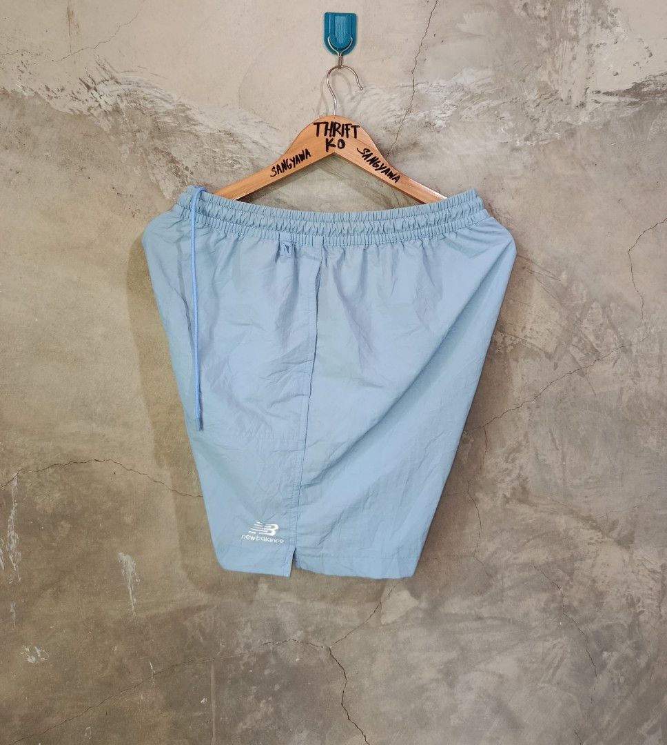 New Balance Light Blue Athletic Shorts Size L (Category: Shorts) located in Kalamansig. Submitted by skone1996 (Listing ID 1460246742, Image 2). Description: - Light blue New Balance athletic shorts - Elastic waistband with drawstring - Built-in mesh lining - Small New Balance logo on left leg and near hem - Made in Vietnam - Ideal for sports or casual wear - Size Large - 30-34 Waistline - 17 Length - 9.5/10 Color rate - No Issue .