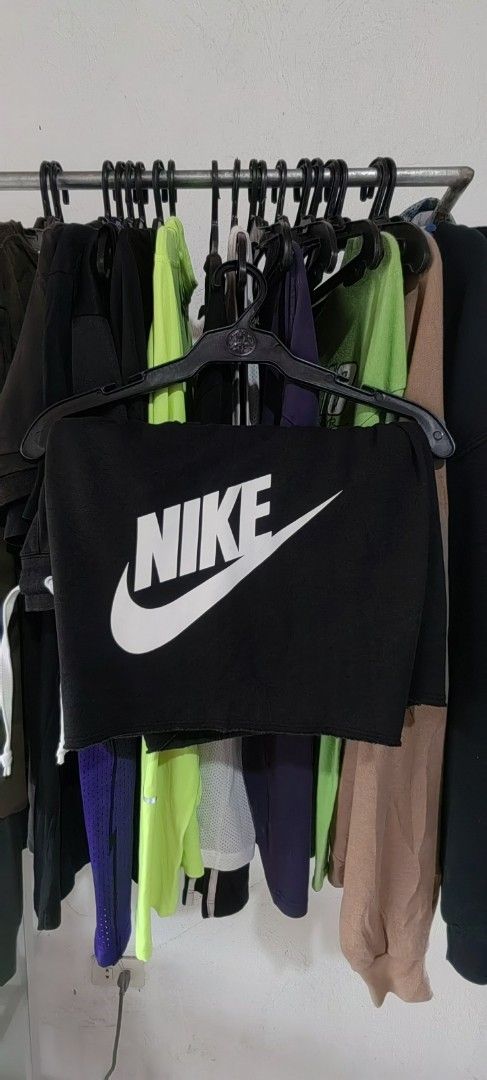 Nike Black Sweat Shorts with White Logo (Category: Shorts) located in Caloocan City. Submitted by dilenb (Listing ID 1460199221, Image 1). Description: - Black Nike sweat shorts - Classic white Nike swoosh logo on the side - Elastic waistband with white drawstring - Features pockets - Made in Thailand - Ideal for lounging or casual wear.