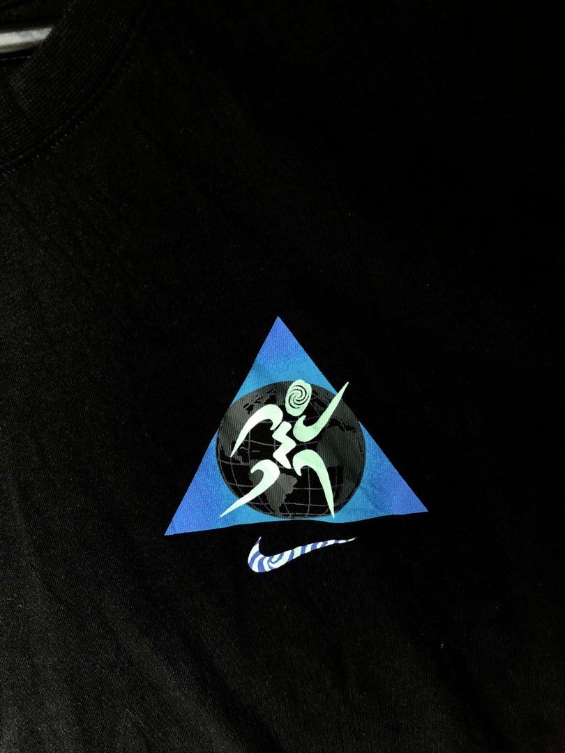NIKE BLUE TRIANGLE (Category: Tshirts & Polo Shirts ) located in Bacolod City. Submitted by truk_thrift (Listing ID 1460273073, Image 3). Description: .