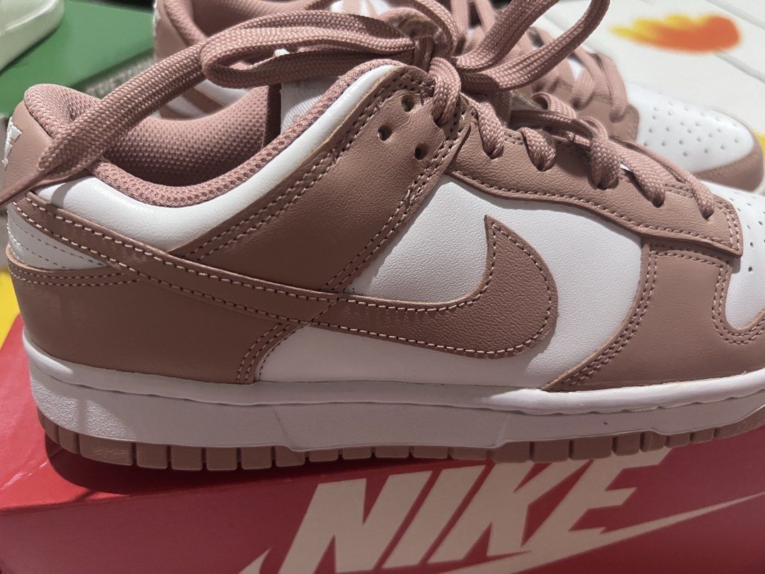 Nike Dunk Low Rose Whisper 8.5 (Category: Sneakers) located in Las Pinas. Submitted by peterjackstone (Listing ID 1460116111, Image 3). Description: 8.5 25.5cm from USA Made in Indonesia With box.