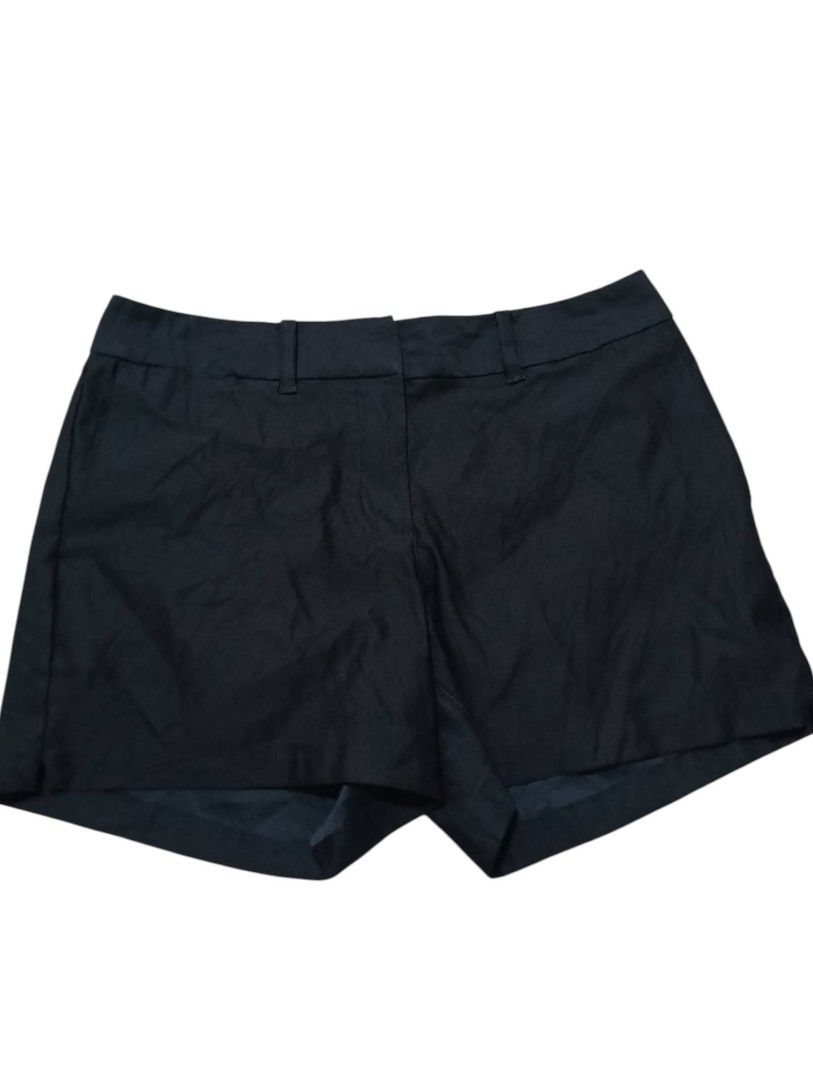 Nike Golf Dri-Fit Shorts (Category: Activewear) located in Manila. Submitted by rarefindsgallery (Listing ID 1460302893, Image 1). Description: Size: Medium Fits waist size 31-32".