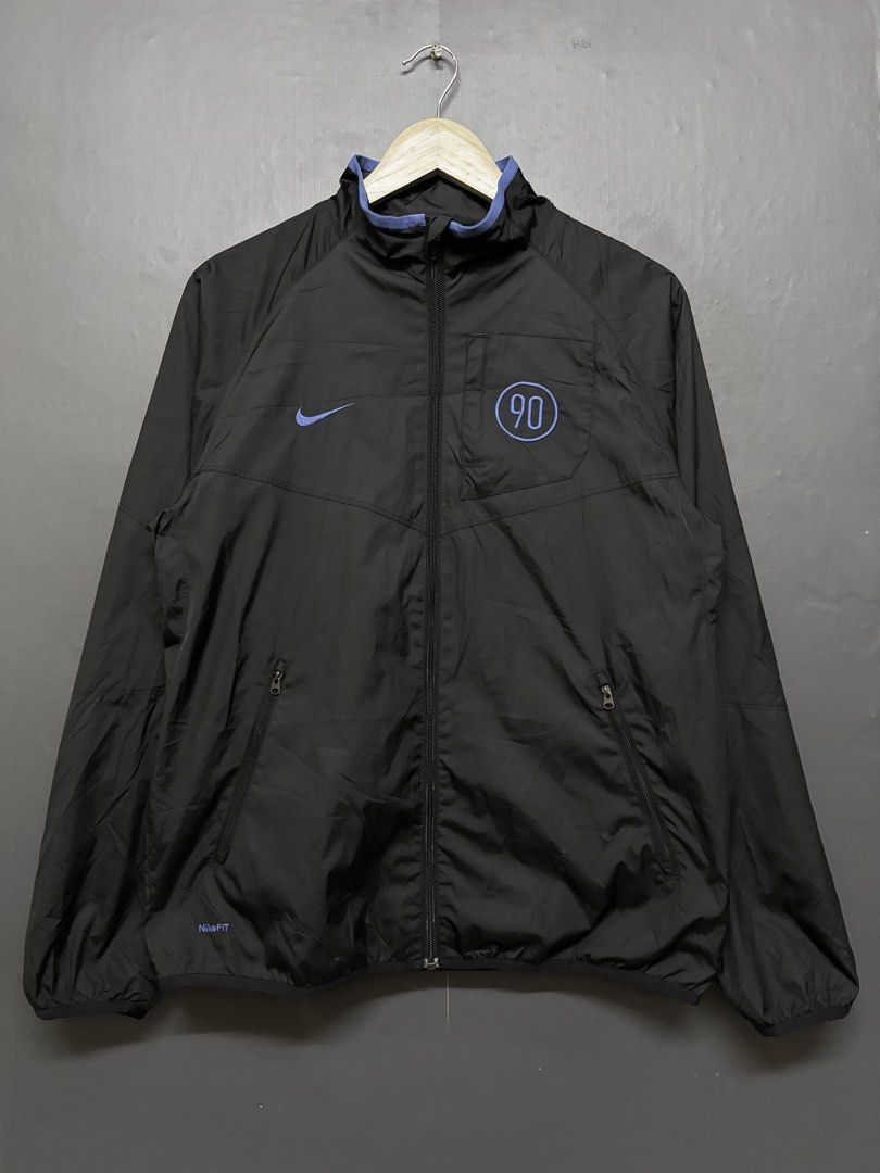 Nike Jacket Fit 90 (Category: Coats, Jackets and Outerwear) located in Cavite. Submitted by staythrifted.23 (Listing ID 1460227588, Image 1). Description: Size : Medium on 🏷️ Dimes : Lenght 26 Width 21 Sleeve Lenght 26 Condition : Like new Color rate : 9.7/10 Issue : None ( Need wash ) Loc. Cavite We ship nationwide Payment first.