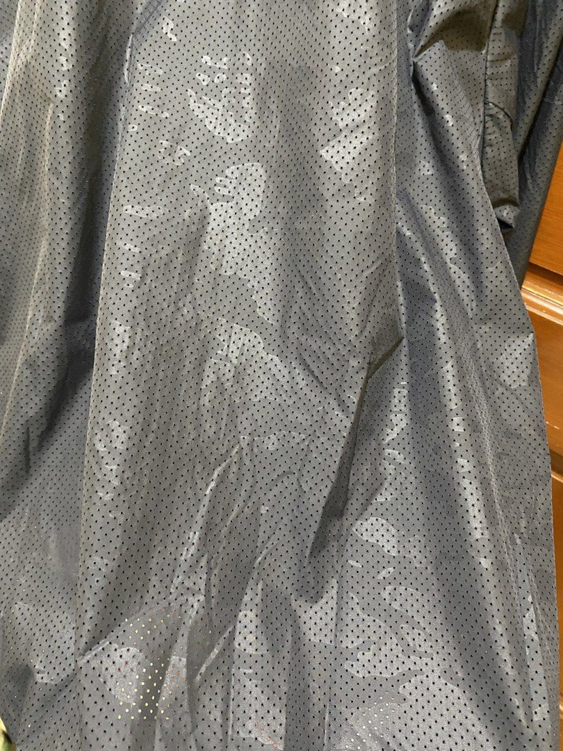 Nike Mesh Camouflage Jacket (Category: Coats, Jackets and Outerwear) located in Manila. Submitted by haveago0dthrift (Listing ID 1460146907, Image 3). Description: Width 23 Length 27.