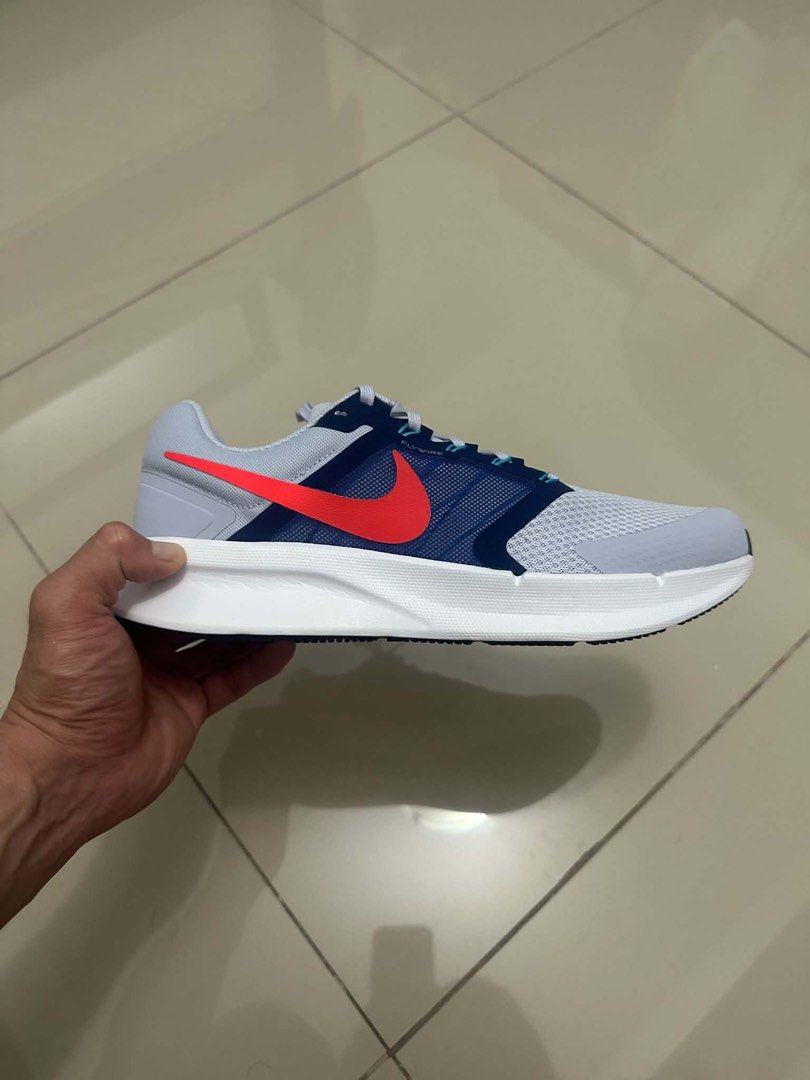 Nike Running Shoes - Blue, Red, Grey (Category: Sneakers) located in Makati City. Submitted by starmargarette (Listing ID 1460268362, Image 3). Description: 👟Nike Run Swift 3🏃 ✅ Comes with box ✅ Very comfortable for everyday wear ✅ Lightweight and stylish ✅ Perfect for walking, running, or casual use 🎁 Great gift idea for your boyfriend or husband! 📍Makati.
