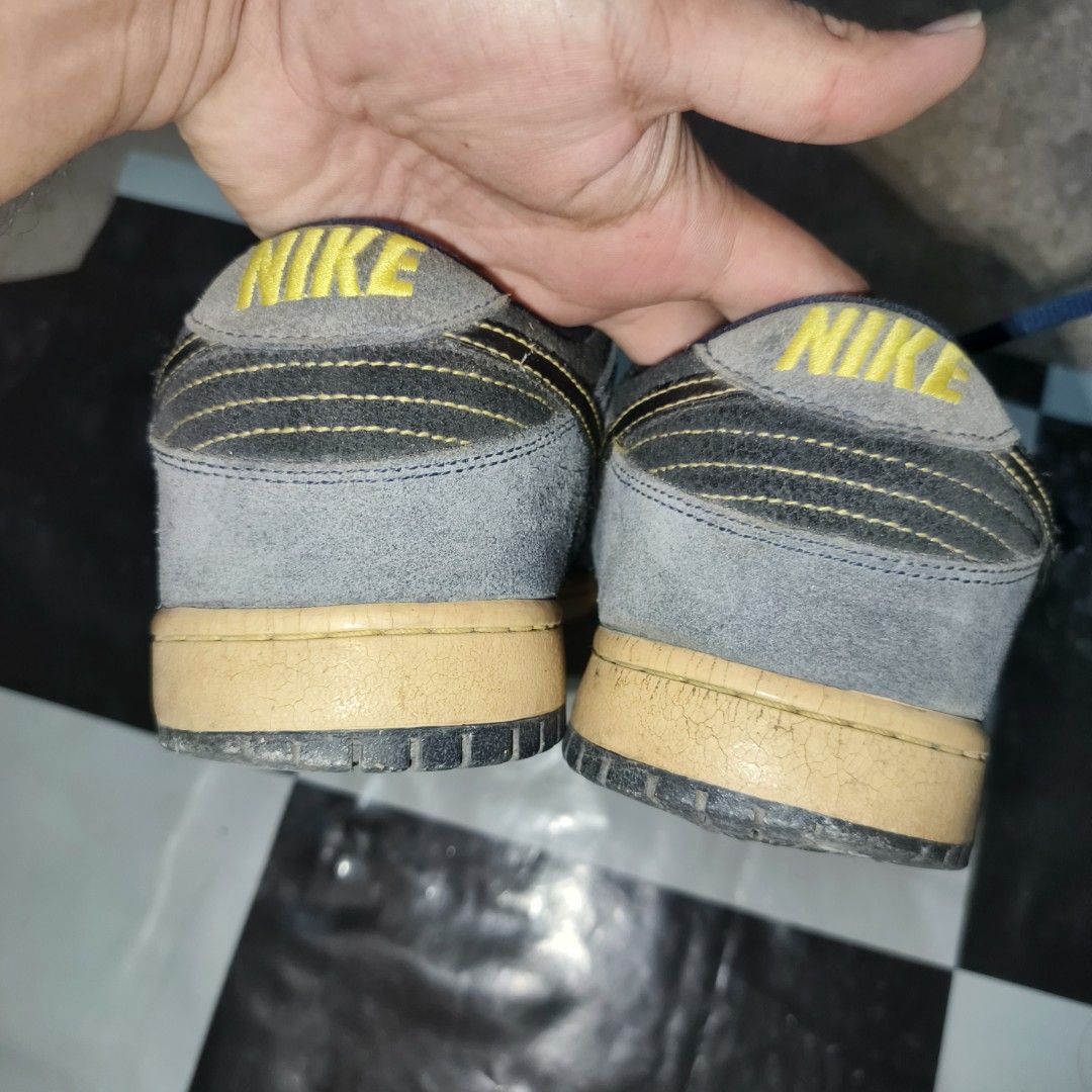 Nike SB Dunk Low Pro Midnight Navy/Black (Category: Sneakers) located in Subic. Submitted by Kenny01 (Listing ID 1460232690, Image 2). Description: FOR SALE: Nike SB Dunk Low Pro Midnight Navy/Black NO BOX NO EXTRA LACE ISSUE: Damaged Sole Amount: 2500 + SF Mode of Payment: Gcash Delivery: J&T or LBC (Cash on Pickup).