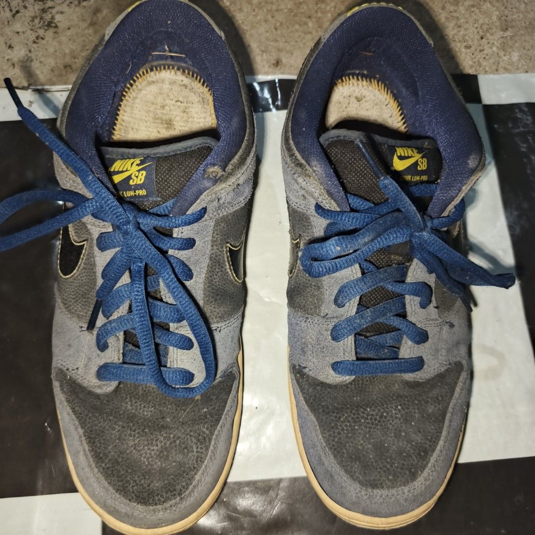 Nike SB Dunk Low Pro Midnight Navy/Black (Category: Sneakers) located in Subic. Submitted by Kenny01 (Listing ID 1460232690, Image 1). Description: FOR SALE: Nike SB Dunk Low Pro Midnight Navy/Black NO BOX NO EXTRA LACE ISSUE: Damaged Sole Amount: 2500 + SF Mode of Payment: Gcash Delivery: J&T or LBC (Cash on Pickup).