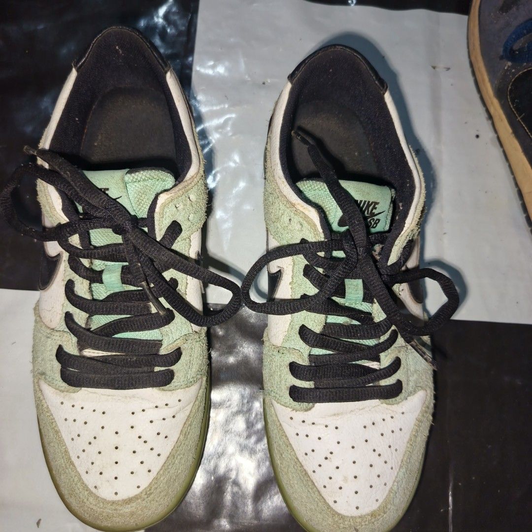 Nike SB Dunk Low Sea Crystal (Category: Sneakers) located in Subic. Submitted by Kenny01 (Listing ID 1460229697, Image 1). Description: FOR SALE: Nike SB Dunk Low Sea Crystal NO BOX NO EXTRA LACE Amount: 4000 + SF Mode of Payment: Gcash Delivery: J&T or LBC (Cash on Pickup) .