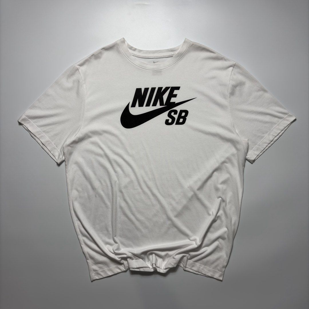 Nike SB Logo Tee (Category: Tshirts & Polo Shirts ) located in Makati City. Submitted by tulakngdamit.ph (Listing ID 1460273328, Image 1). Description: WTS! Nike SB Logo Tee Width: 23 Inches Length: 30 Inches Excellent.