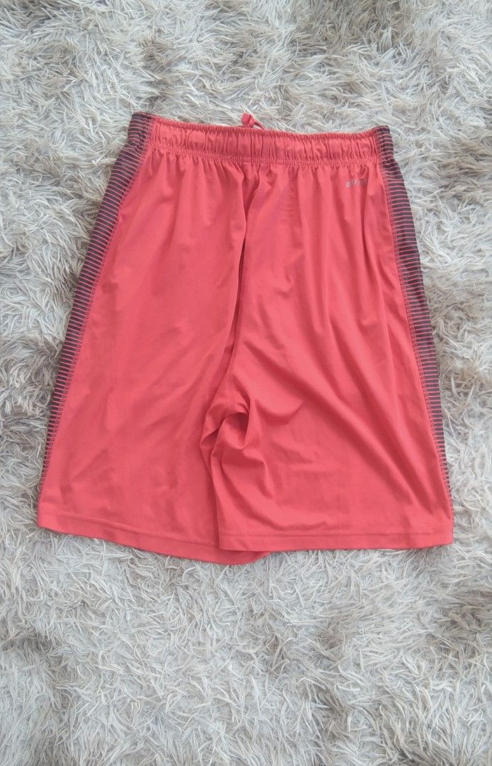 NIKE Sport Short(Dri-fit) (Category: Activewear) located in Iriga City. Submitted by flips_thrifting903 (Listing ID 1460115067, Image 2). Description: Brand: Nike orange(Dri-fit)(Draw String) Color:Orange,Stripes black Color rate:9.6/10 waistline:26 to 27 length:20 Fabric:,(Madi in Vietnam)100%Polyester 2 pockets Complete tag Garterized/Stretchable Open for meetups and shipping via J&T, Flash,JRS,LBC Iriga city Nabua Baao Pili Naga City Magarao C