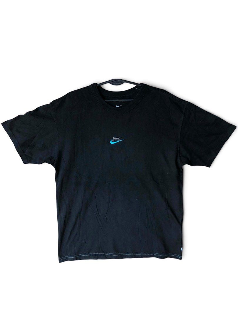 NIKE SPORTWEAR PREMIUM ESSENTIAL (Category: Tshirts & Polo Shirts ) located in Bacolod City. Submitted by truk_thrift (Listing ID 1460270714, Image 1). Description: .