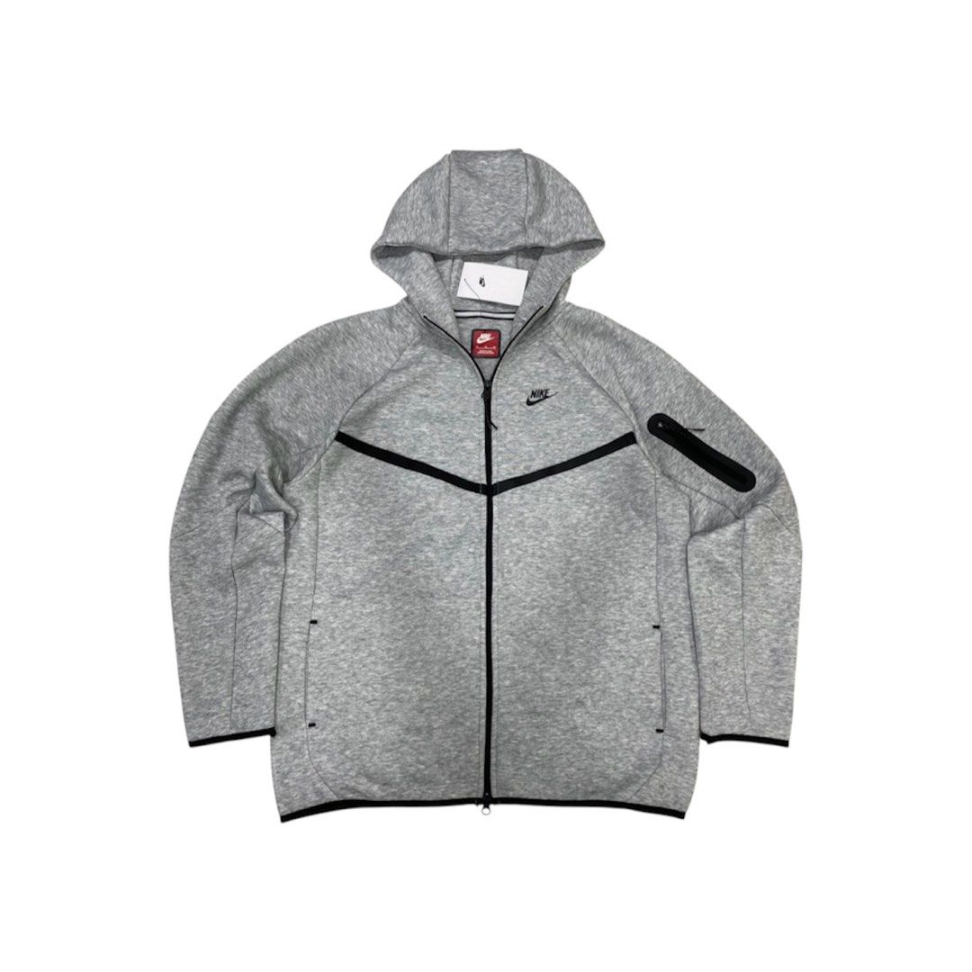NIKE TECH FLEECE HOODIE (Category: Coats, Jackets and Outerwear) located in Manila. Submitted by brndn.rgld (Listing ID 1460298485, Image 1). Description: SLIGHTLY NEGO FOR SURE BUYER DM LIKE NEW NO ISSUE.