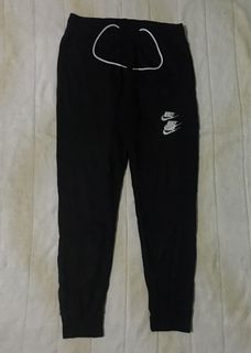 (Category: ) located in . Submitted by bashthriftstuff123 (Listing ID 1460172196, Image 1). Description: .