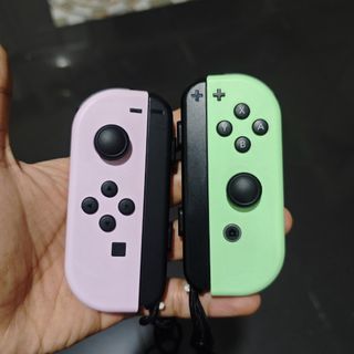 (Category: ) located in . Submitted by shopme_gadget30 (Listing ID 1460281812, Image 1). Description: .