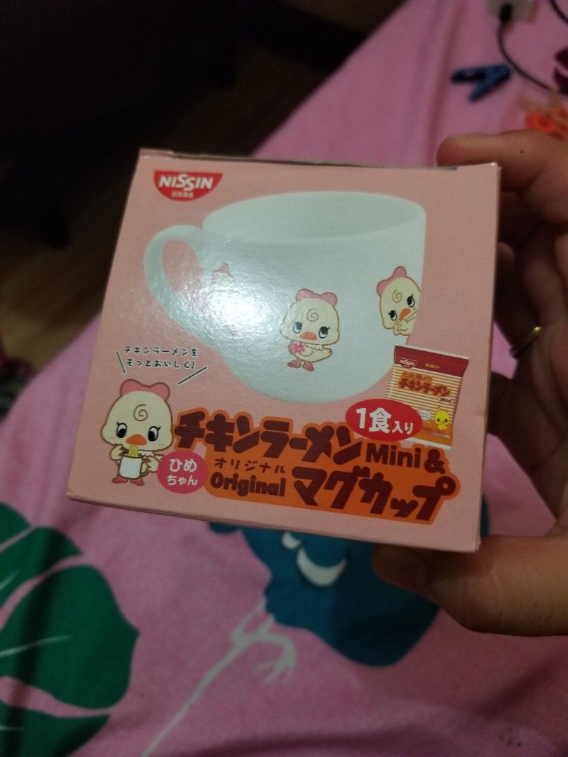 Nissin Chikin Ramen Mini & Mug Cup Original (Category: Coffee & Tea Tableware) located in Paranaque City. Submitted by m4rkjulius07672 (Listing ID 1460209763, Image 2). Description: - Cute Nissin Chikin Ramen mini mug cup set - Includes 1 packet of original flavor ramen - Perfect for a quick snack or as a collectible - Ideal for ramen enthusiasts.