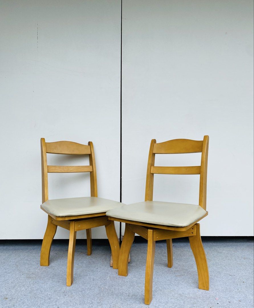 NITORI Swivel Dining Chairs (Category: Chairs) located in Manila. Submitted by elliefurnies31 (Listing ID 1460141256, Image 1). Description: "JAPAN SURPLUS" 2PCS NITORI SWIVEL DINING CHAIRS SIZE: 18L" x 18W" x 17Sh" x 32H" inches (AS-IS ITEM) IN GOOD CONDITION.