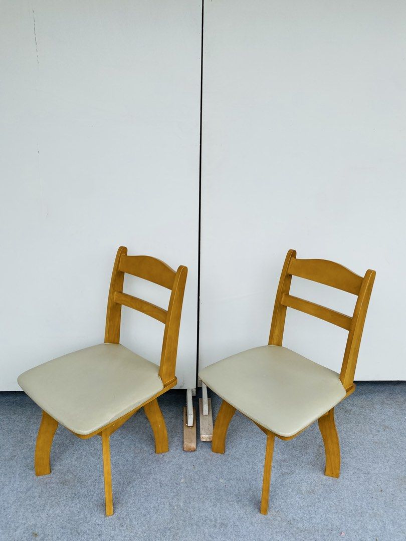 NITORI Swivel Dining Chairs (Category: Chairs) located in Manila. Submitted by elliefurnies31 (Listing ID 1460141256, Image 3). Description: "JAPAN SURPLUS" 2PCS NITORI SWIVEL DINING CHAIRS SIZE: 18L" x 18W" x 17Sh" x 32H" inches (AS-IS ITEM) IN GOOD CONDITION.