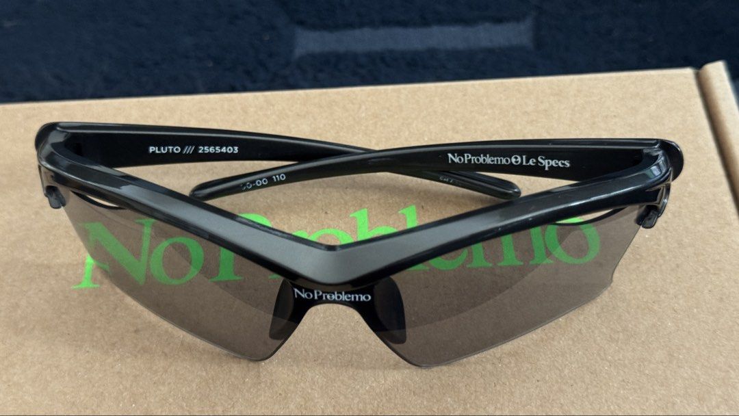 NO PROBLEMO PLUTO (Category: Sunglasses & Eyewear) located in Pasir Gudang. Submitted by wmf_5757 (Listing ID 1460142990, Image 2). Description: for sale . complete with box.