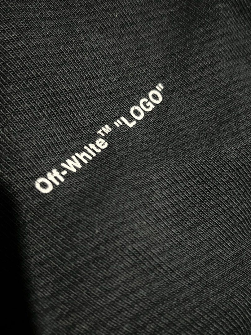 OFF-WHITE "Logo" Sweatpants Black Size L (Category: Joggers) located in Caloocan City. Submitted by jp.racan01 (Listing ID 1460170547, Image 1). Description: - Authentic Black OFF-WHITE Sweatpants - Features the iconic "Logo" detail - Made in Portugal - 100% Premium Cotton - Size: Large (L) - Care Instructions: Machine wash at 30°C, Iron on low heat. Do not tumble dry or dry clean. Dime W35 L44 No issue Color rate 9/10.