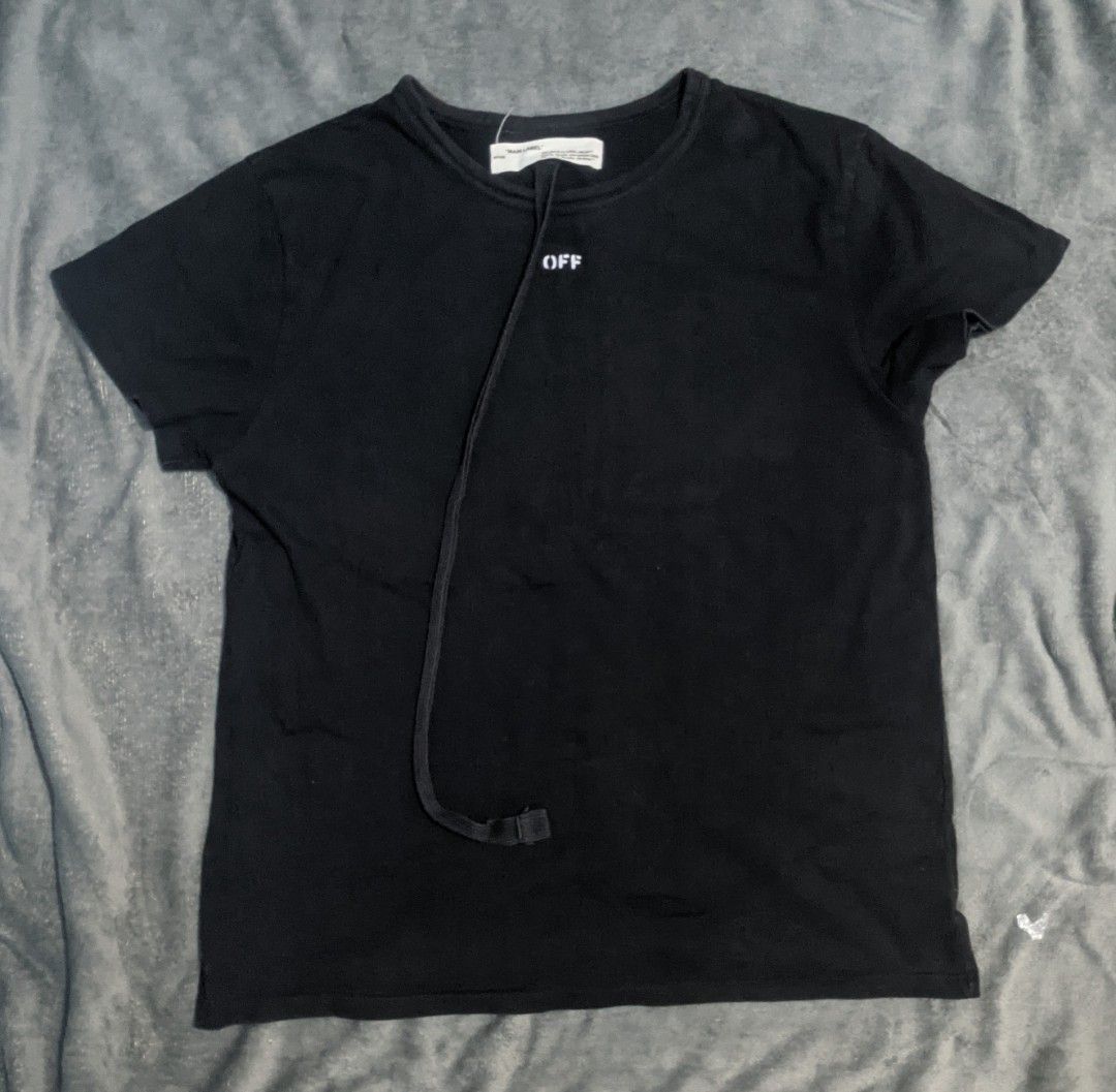 OFF-WHITE Pharmaceutical (Category: Tshirts & Polo Shirts ) located in San Ildefonso. Submitted by tripniberto (Listing ID 1460132913, Image 2). Description: Off-white Dimes:21.5/28L Issue: Need wash,super minimal hairlines,neck chip and 2 pinholes dahil dum sa tali nya Color Rate: 9/10(or better) (lighting may affect the color on images) MOP: gcash MOD: j&t(+sf) NO RUSH SHIPPING!!! (3-5days Ship out!) please manage your expectations this is ukay