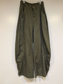 (Category: ) located in . Submitted by closet.me (Listing ID 1460259382, Image 1). Description: .