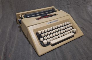 (Category: ) located in . Submitted by typewriter.outlet (Listing ID 1460144029, Image 1). Description: .