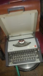 (Category: ) located in . Submitted by d_antique (Listing ID 1460149815, Image 1). Description: .