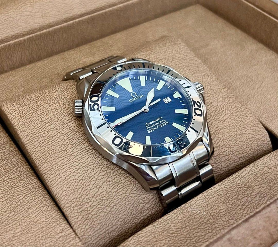Omega Seamaster 300M (Category: Men's Watches) located in Tarlac. Submitted by keithwayne1020 (Listing ID 1460240345, Image 2). Description: Electric Blue Wave Dial 41mm Quartz Pristine Condition Orig Box and Manual Will fit 7.5 inch wrist.